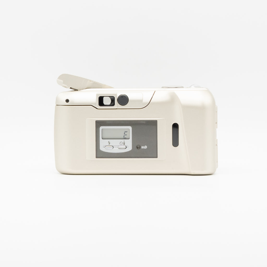 Olympus Mju II  Zoom 115 image 2