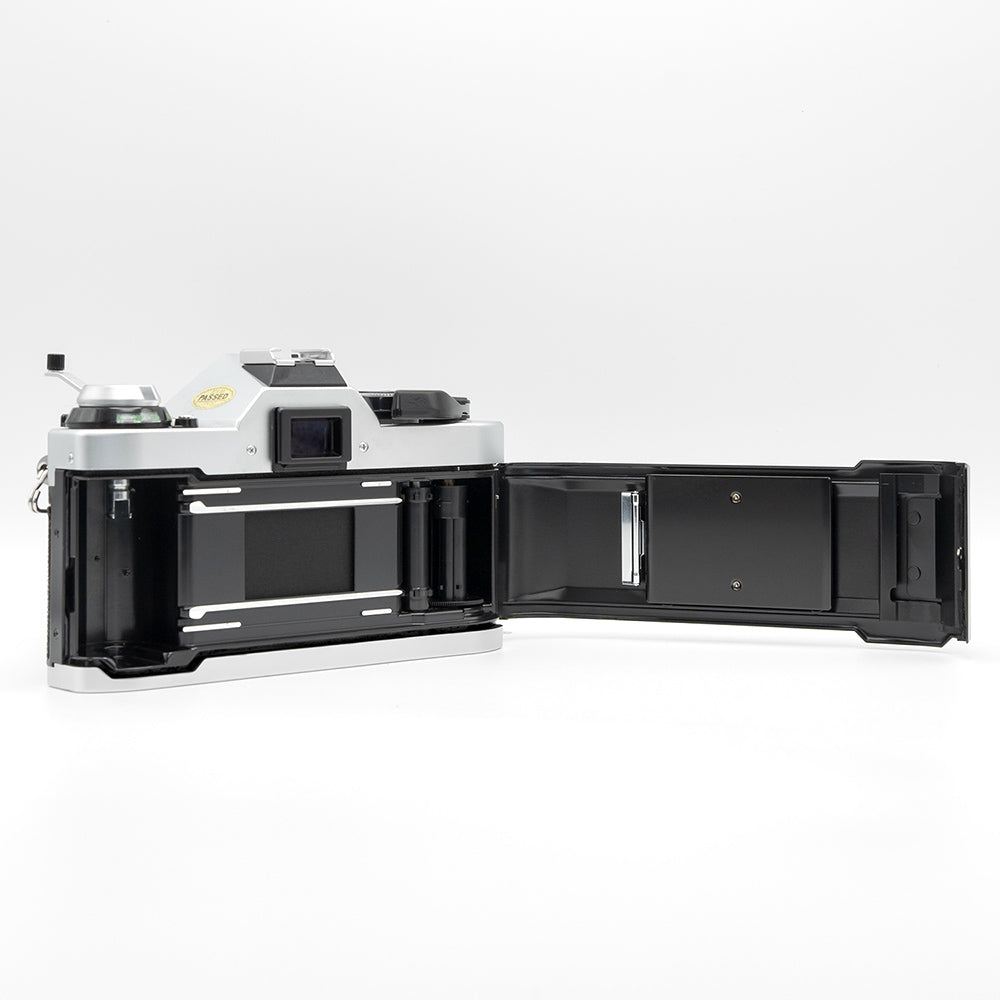 Canon AE-1 Program - 50mm f1.8 image 4