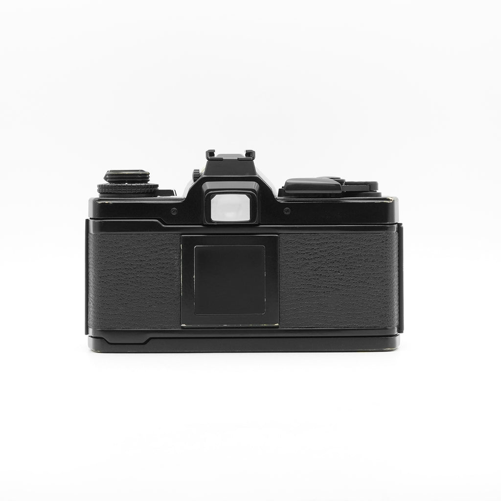 Olympus OM4 Ti - 50mm f1.8 Lens image 2