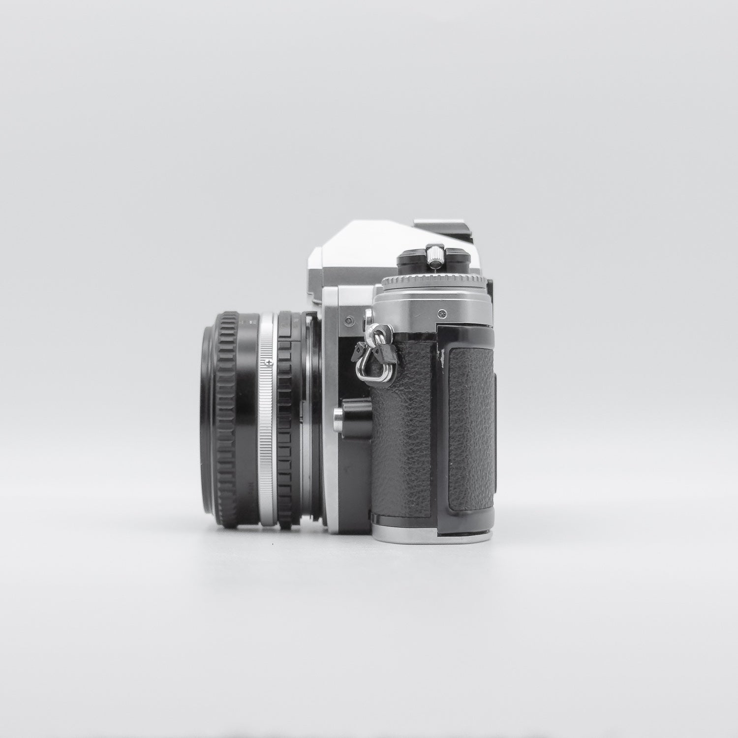 Nikon FG - 50mm f1.8