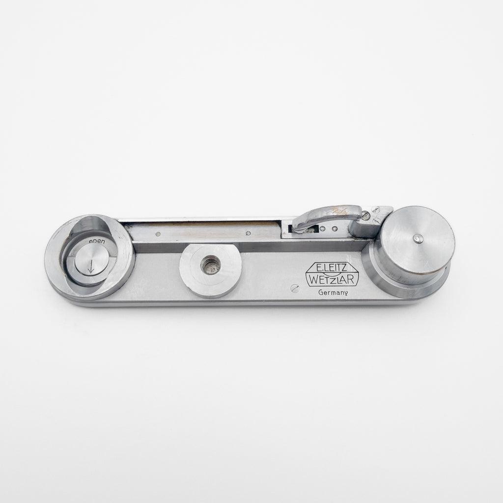 Leica Leitz SCNOO rapid winder Leicavit trigger baseplate top view