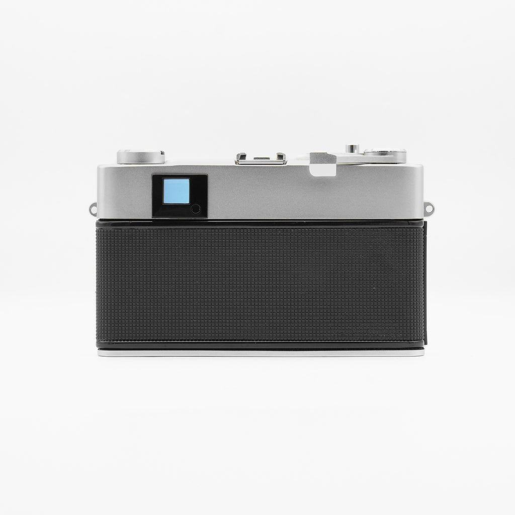 Konica Auto S2 35mm film camera, back