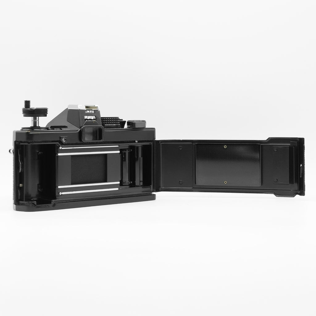 Olympus OM2 - Zuiko 50mm f1.8 Lens image 4