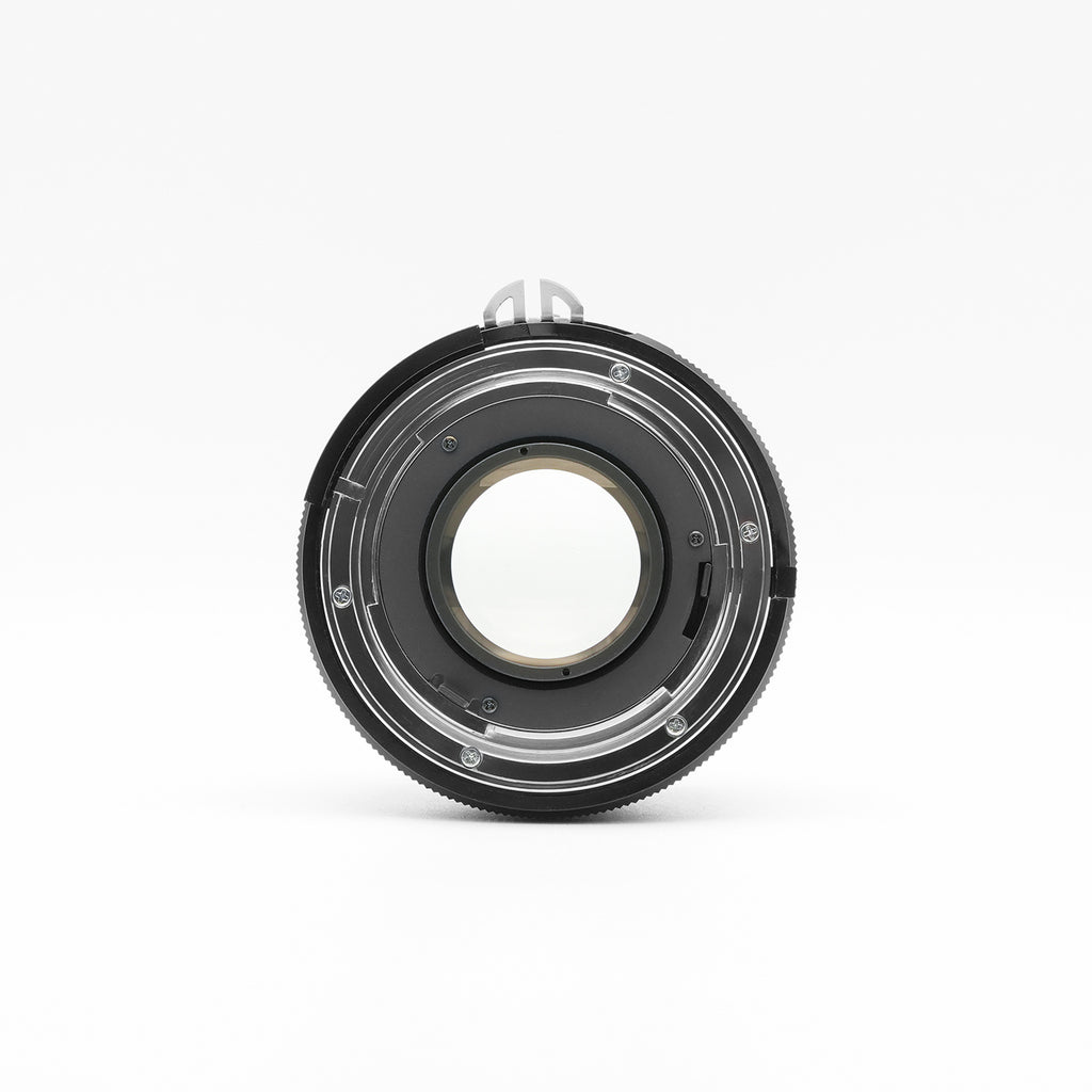 Vivitar 28mm f2 MC Close Focus image 2