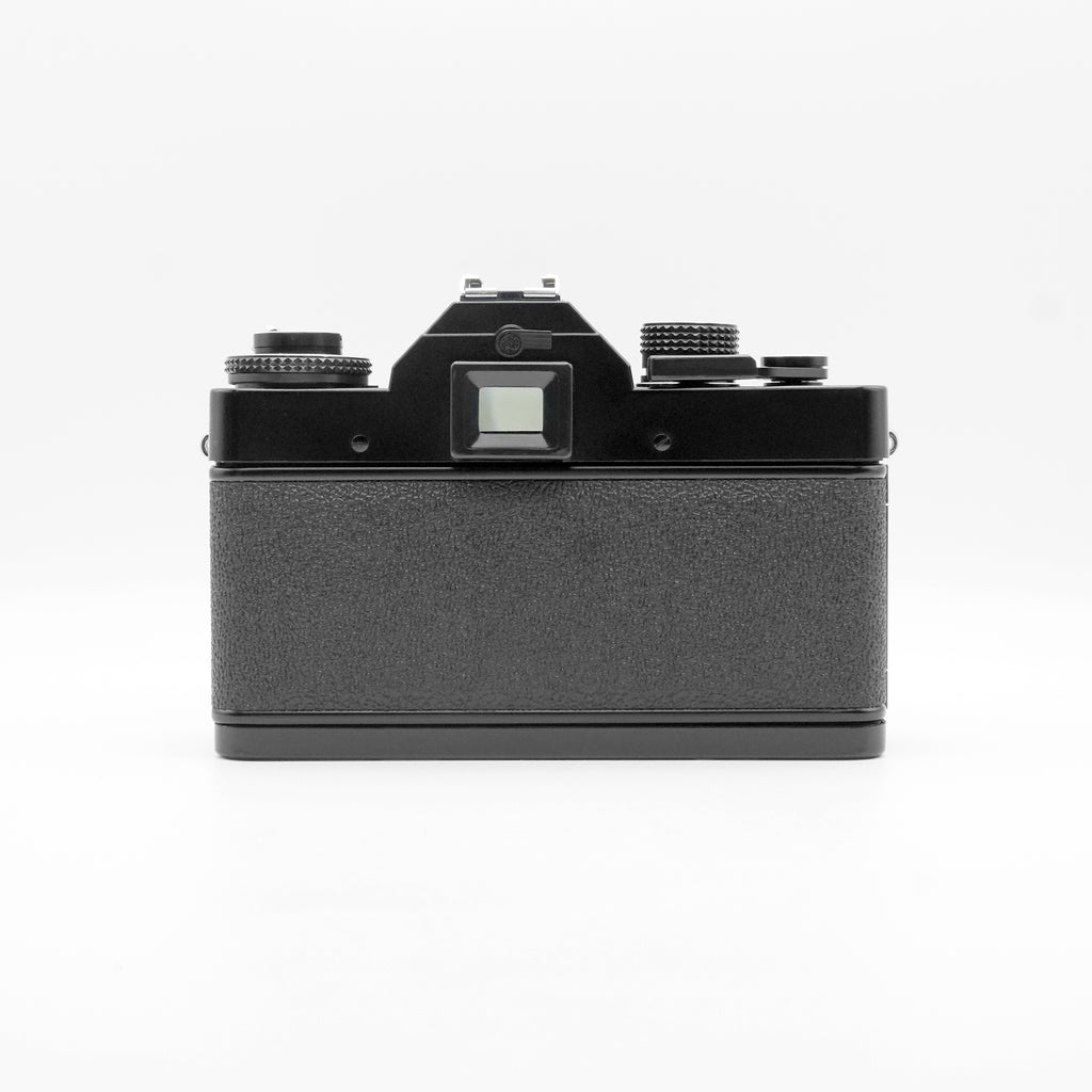 Praktica EE2 - Pentacon 50mm f1.8