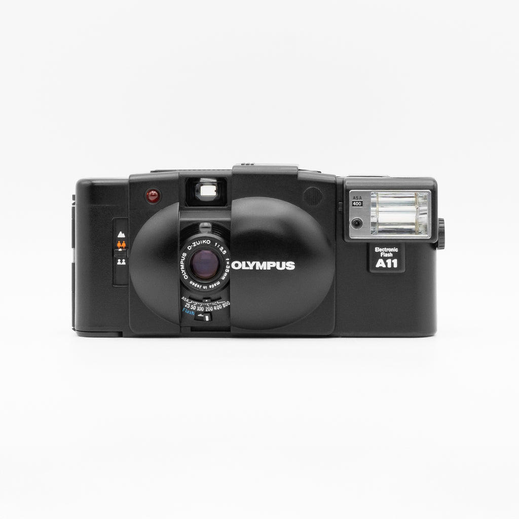 Olympus XA2 - A11 Flash