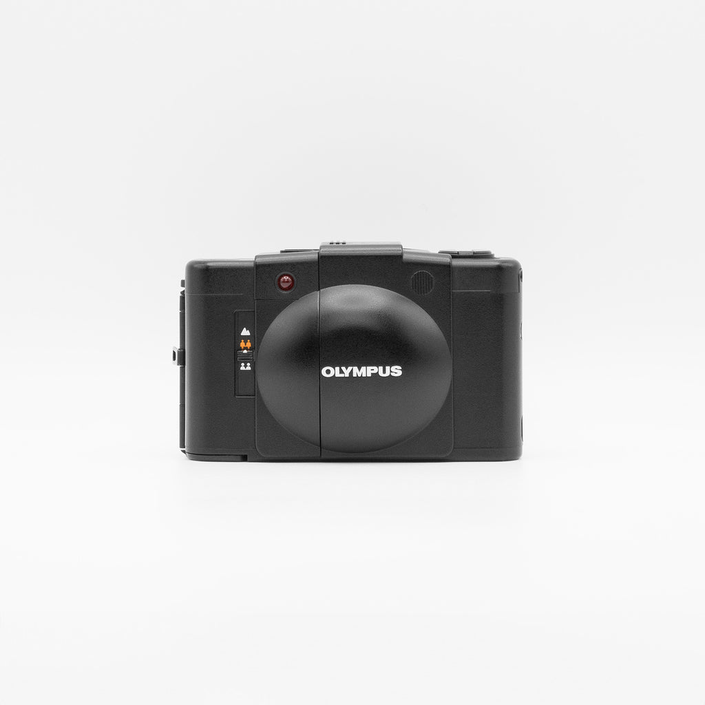Olympus XA2
