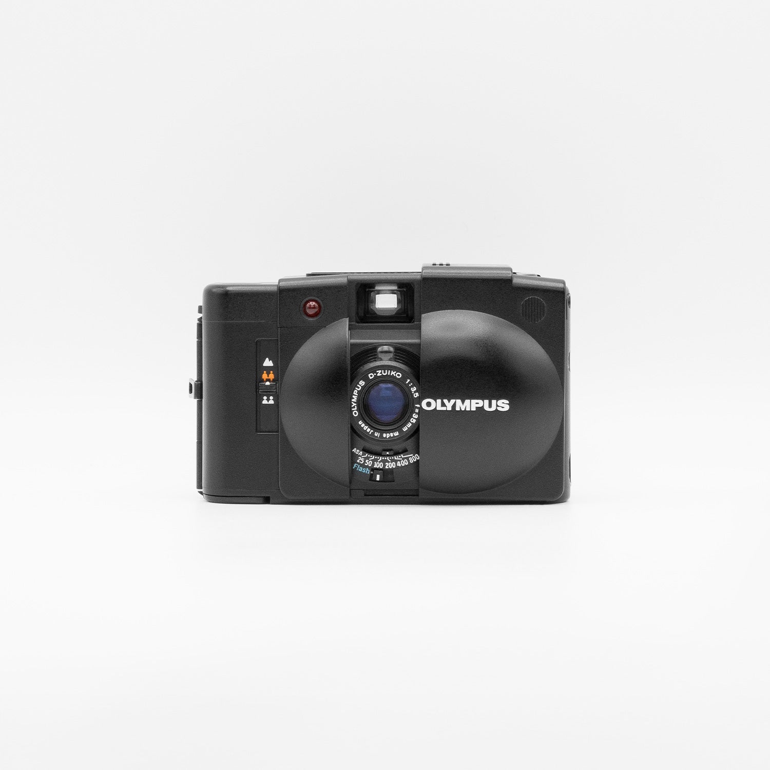 Olympus XA2