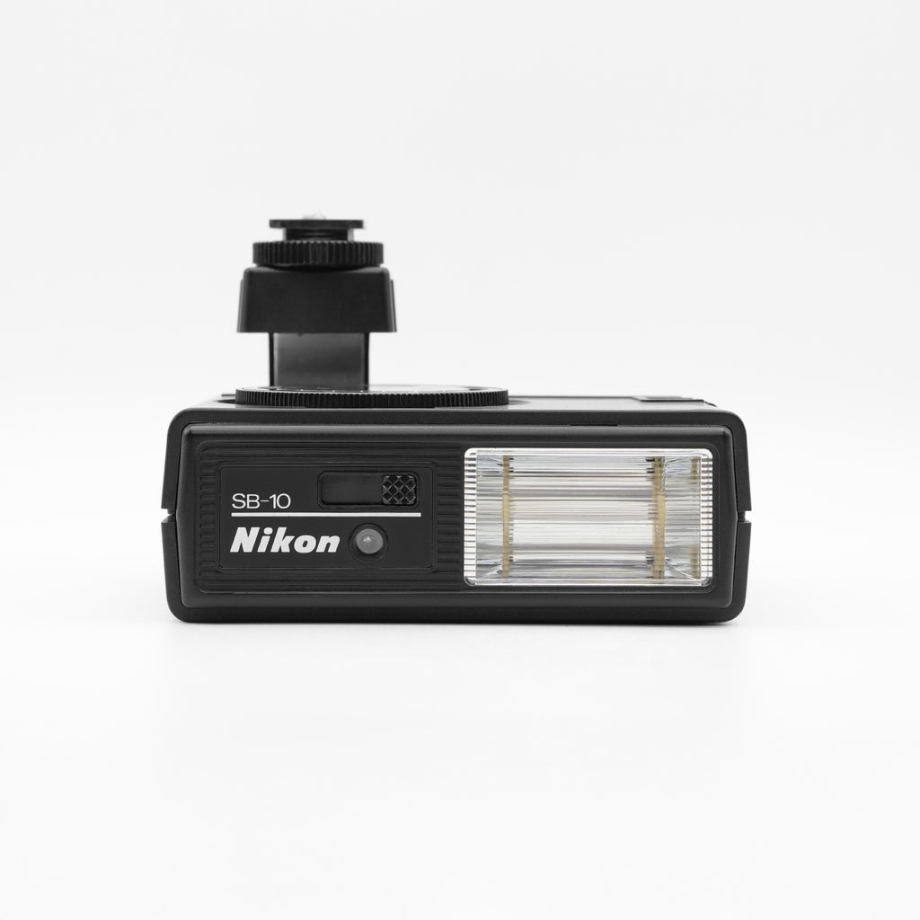 Nikon Speedlight SB-10 Flash