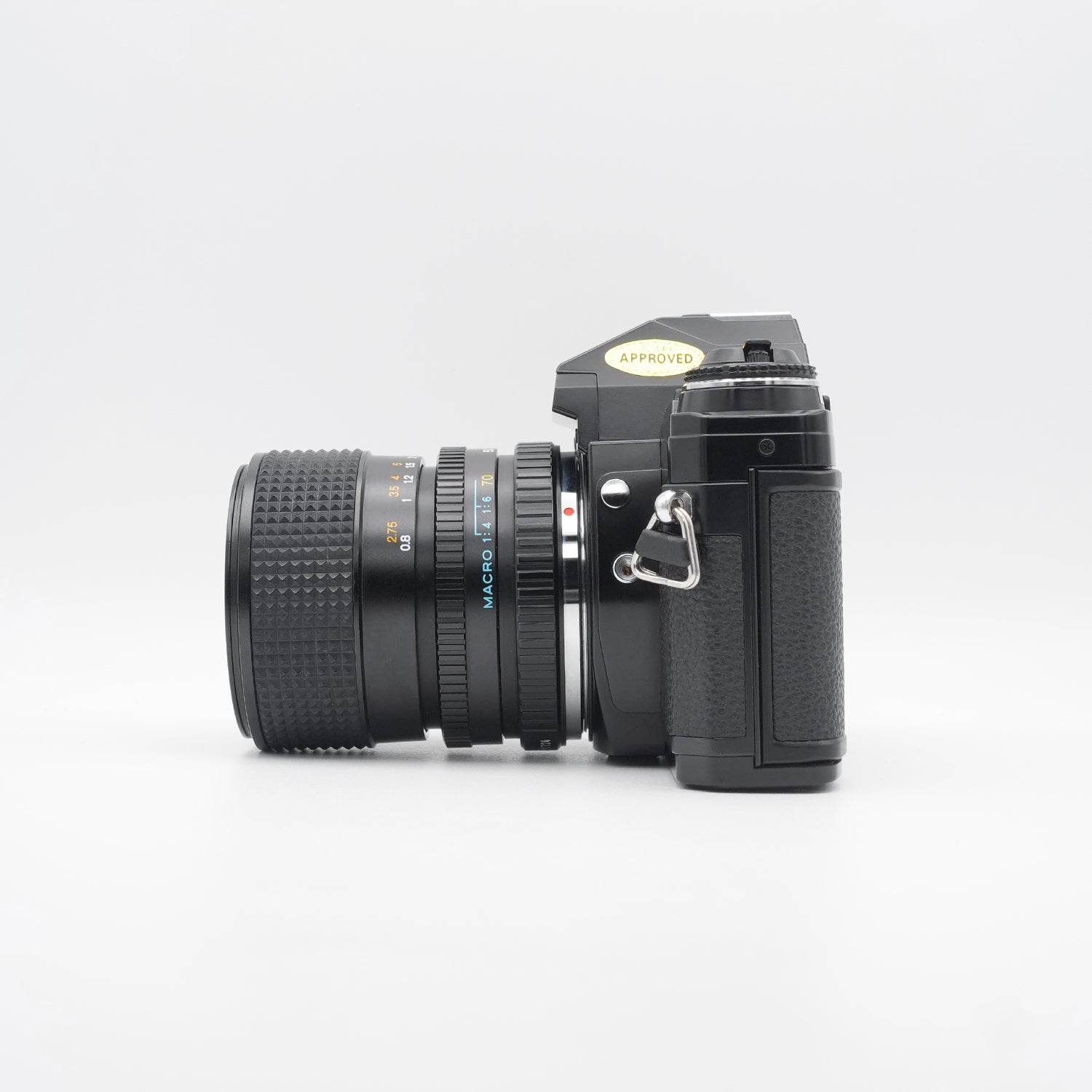 Minolta X-300 - 28-70mm MD Zoom