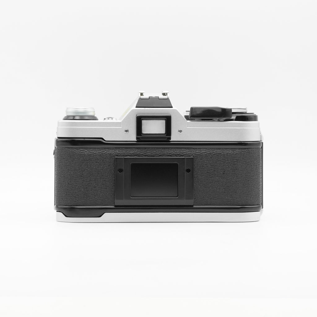 Canon AE-1 - 50mm f1.8 Lens
